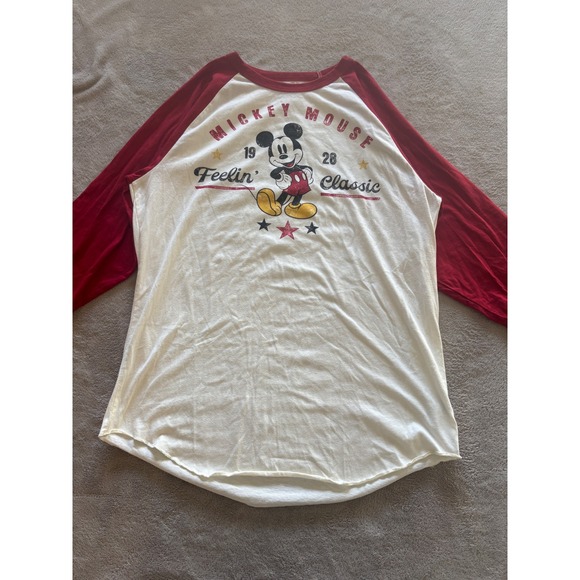 Mickey Mouse 1928 Feelin' Classic Disney Baseball Raglan T-Shirt Men's - Picture 1 of 7